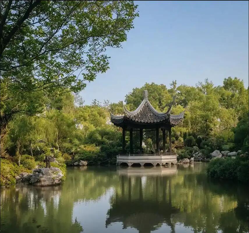 信阳师河雨真航空航天有限公司